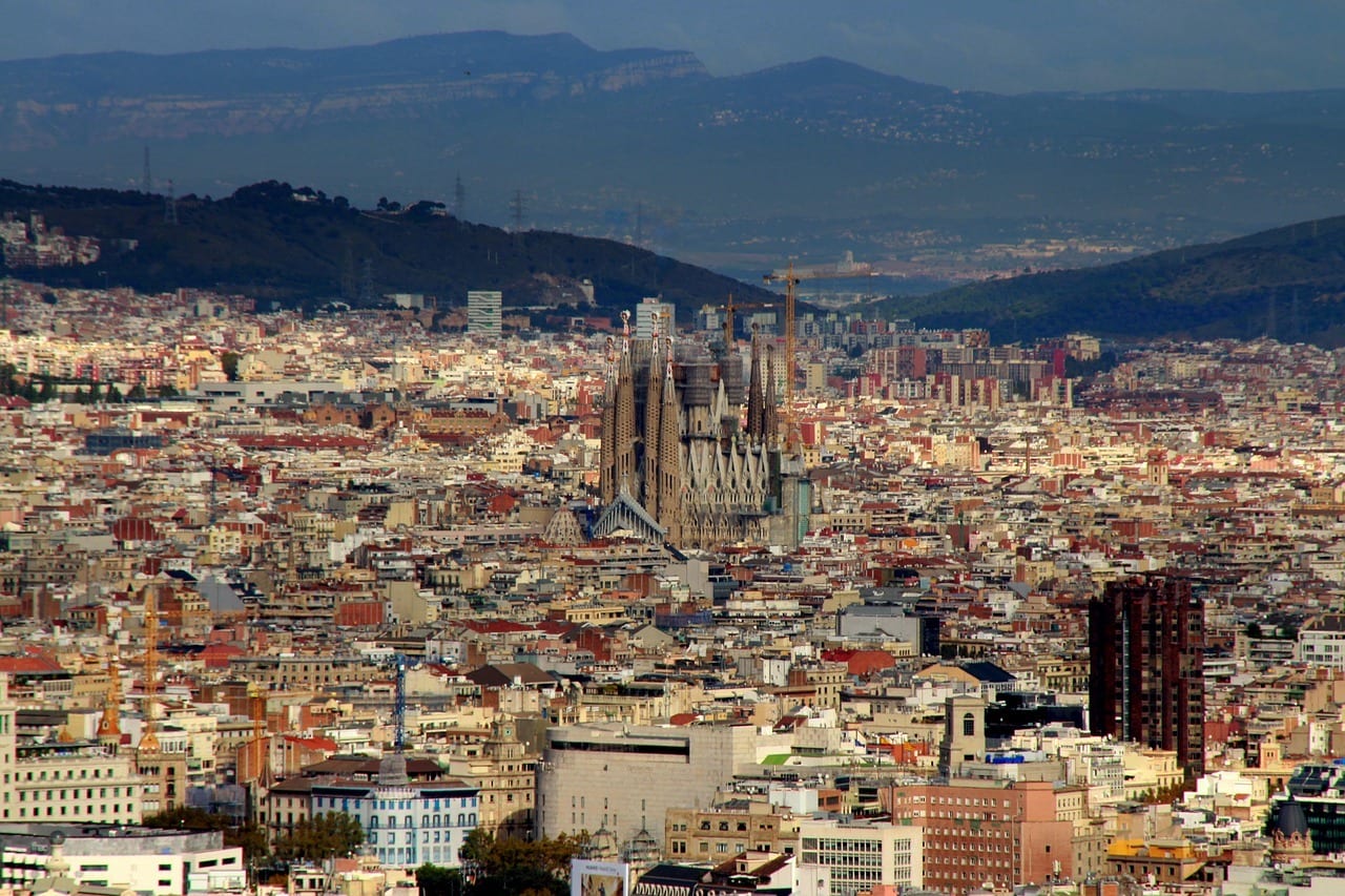 barcelona, panorama, top,  spanish coastline, spain with kids, best coastal cities in spain.