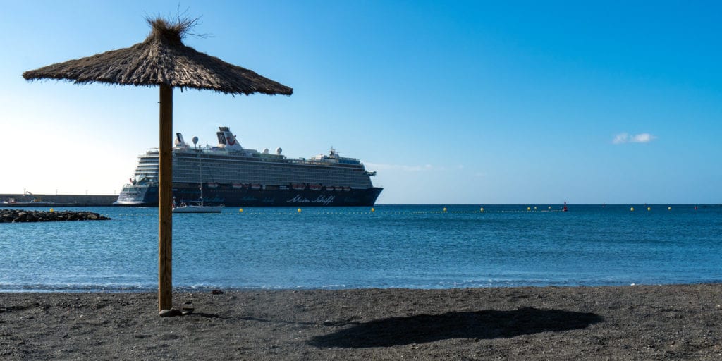 La Gomera, Canary islands with kids, Playa San Sebastian, beach